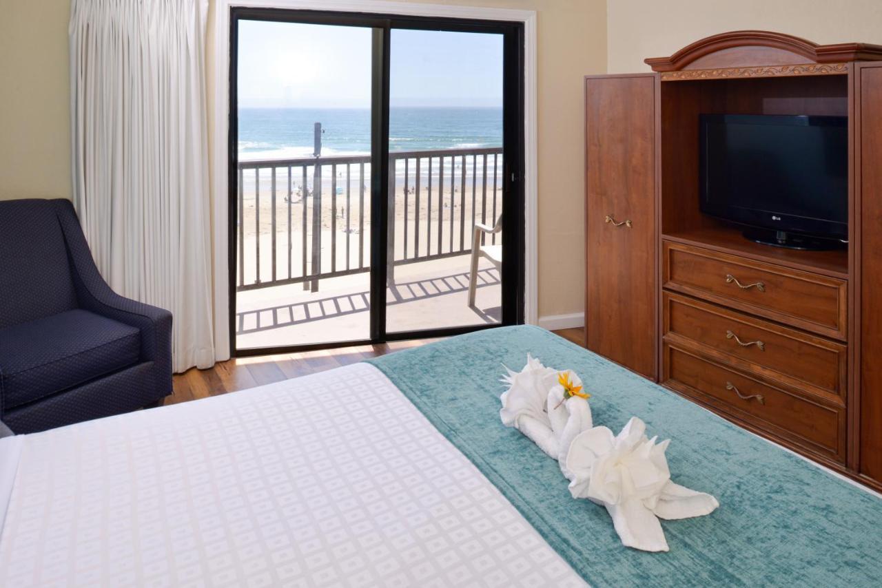 Edgewater Inn And Suites Писмо Бич Экстерьер фото